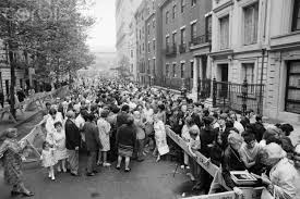 Garland funeral crowd